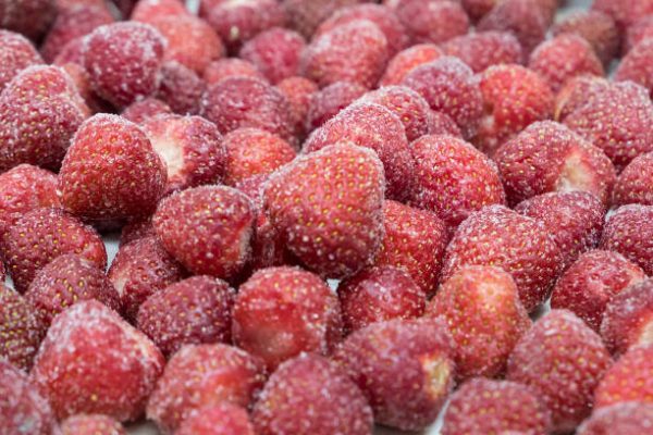 strawberries - Image 3